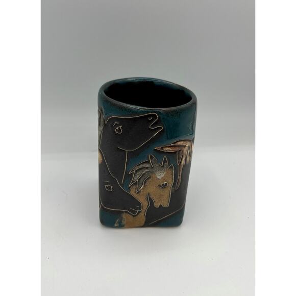 Mara Mexico Ceramic Pottery Wild Horses Green Coffee Mug Cup 12 oz - Picture 3 of 11